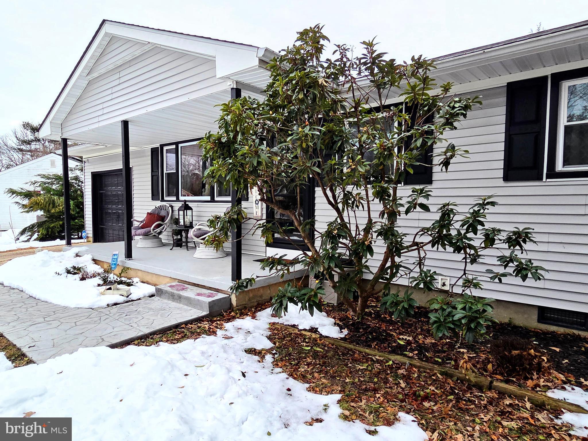 203 LAKE PLACID DRIVE