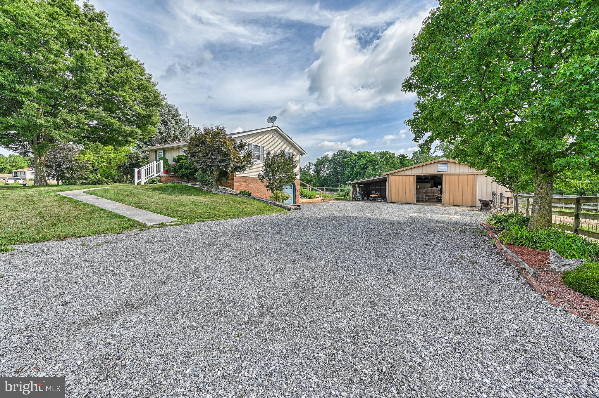 NONE, RURAL - Residential