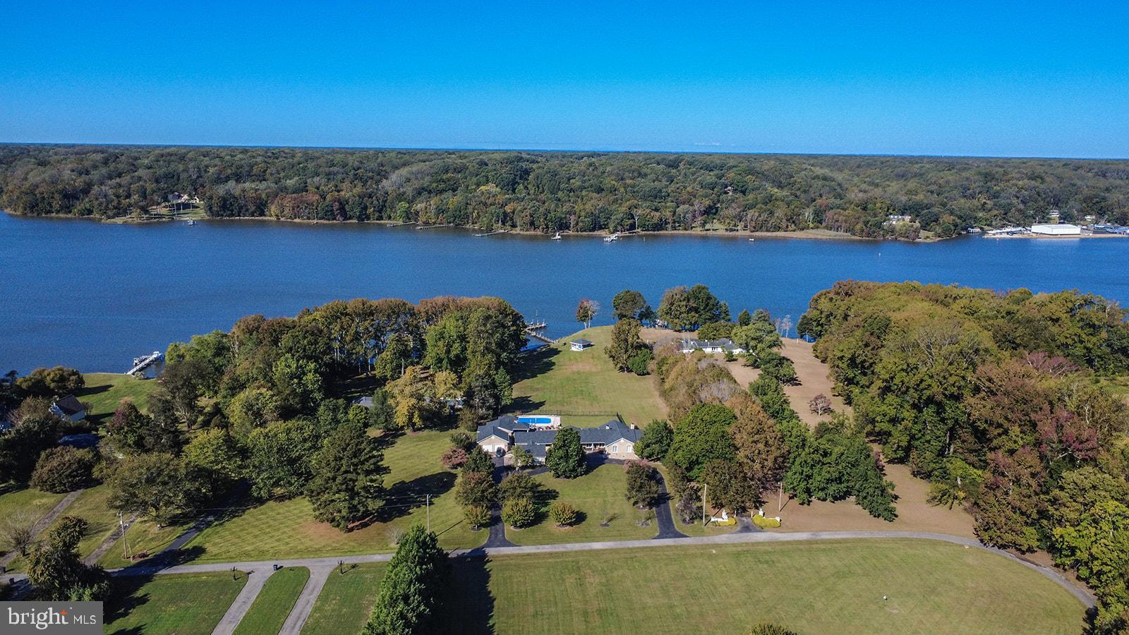 PORT TOBACCO SHORES - Residential