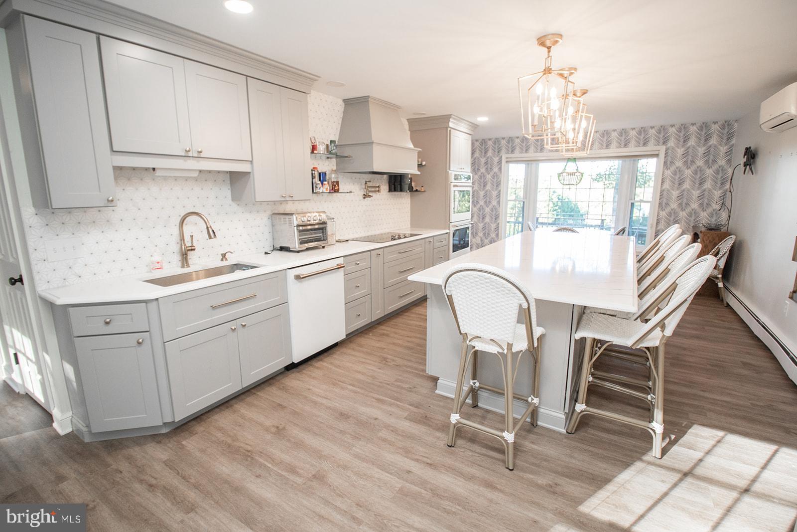 PORT TOBACCO SHORES - Residential