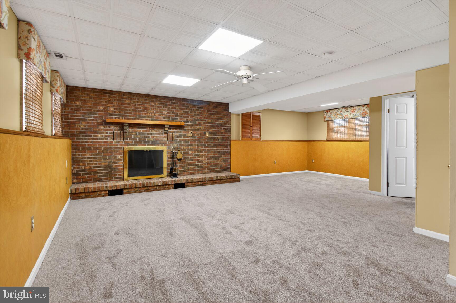 CLIPPER HILL ESTATES - Residential