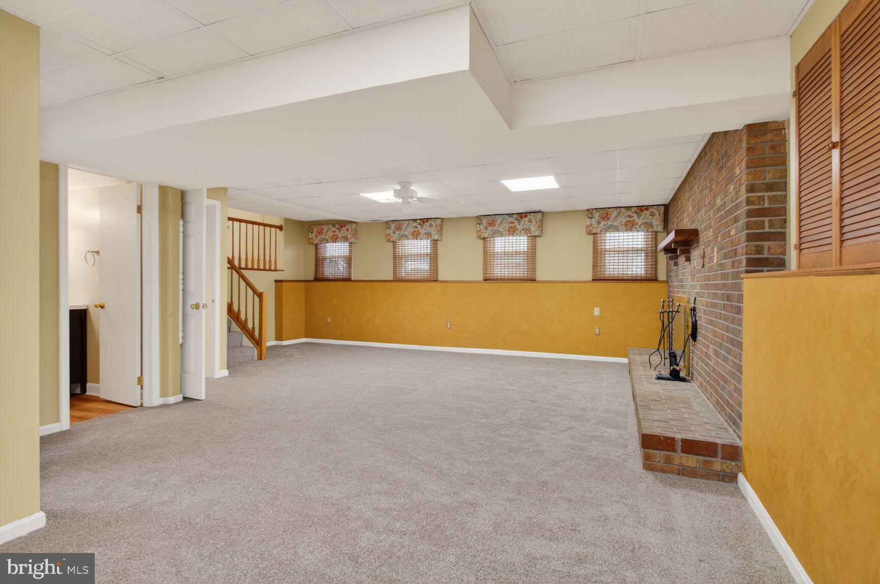 CLIPPER HILL ESTATES - Residential