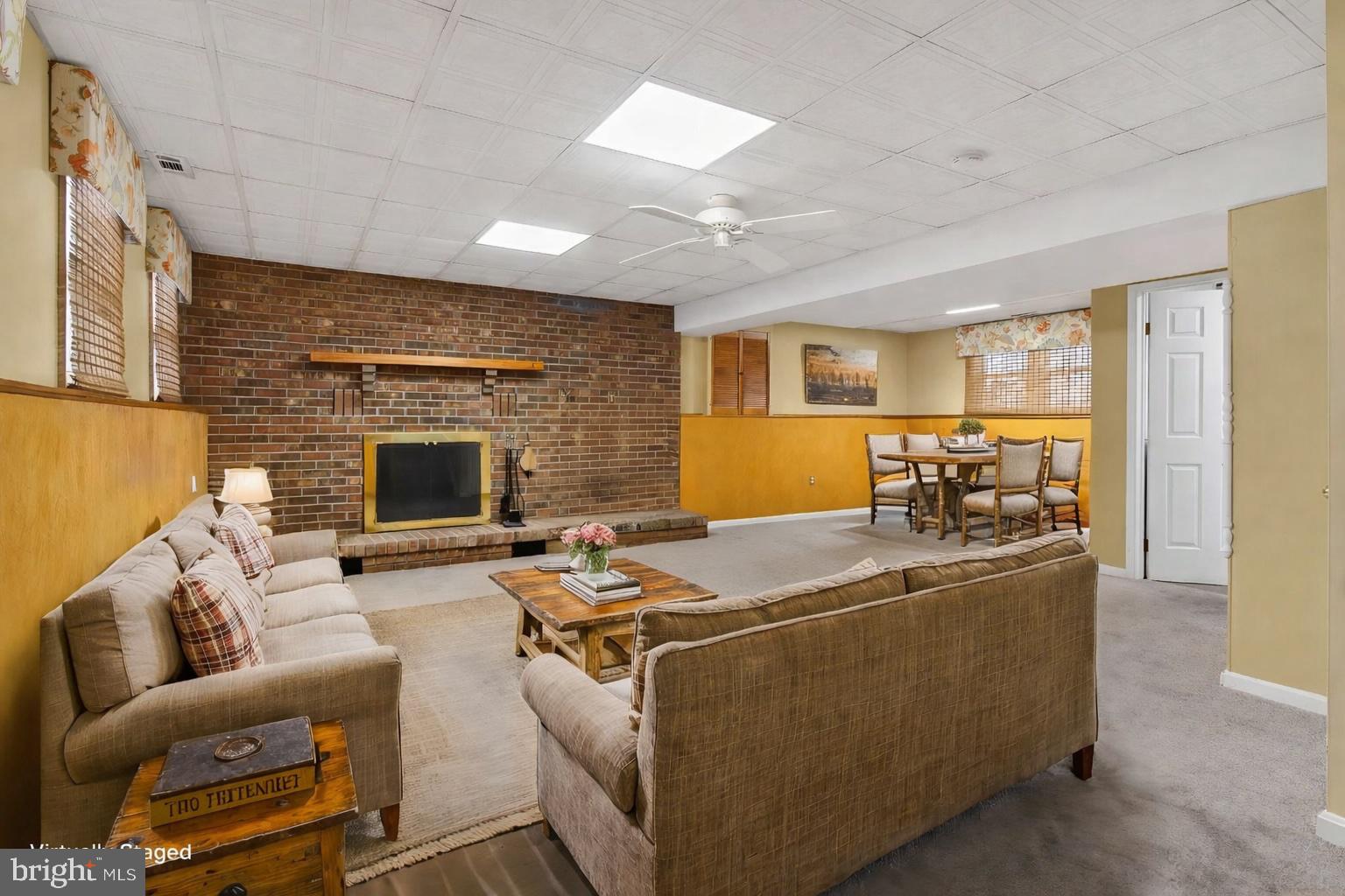 CLIPPER HILL ESTATES - Residential