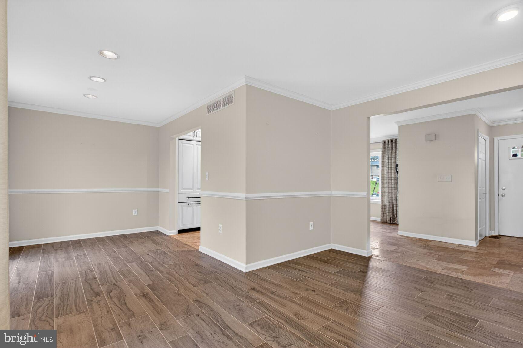 CLIPPER HILL ESTATES - Residential