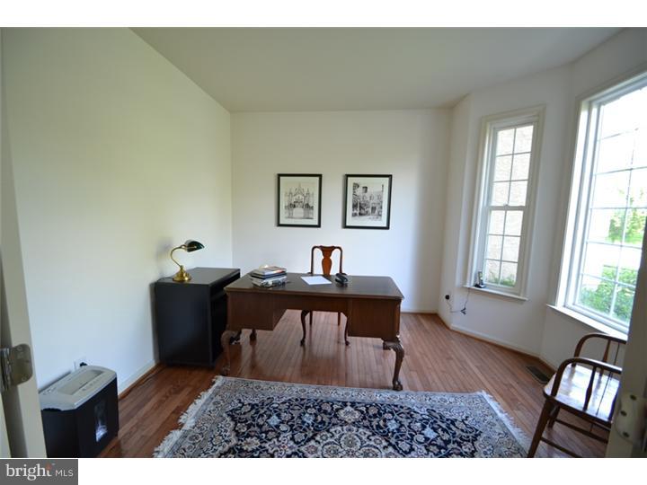 SUNNYBROOK - Residential