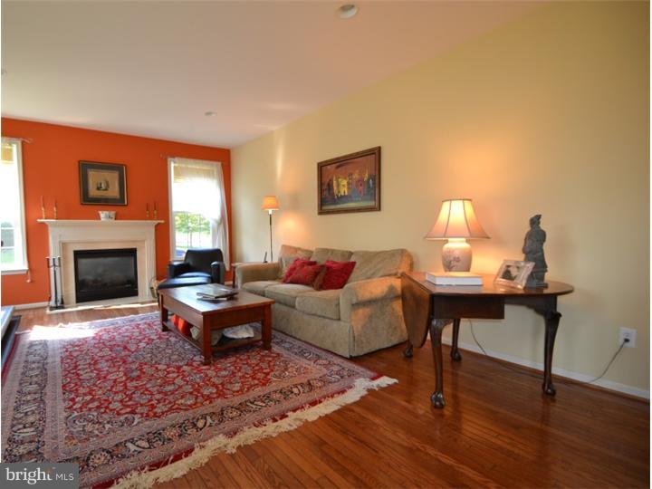 SUNNYBROOK - Residential