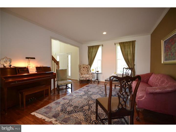 SUNNYBROOK - Residential