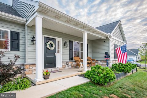 125 LINDSEY LANE ELIZABETHTOWN PA 17022