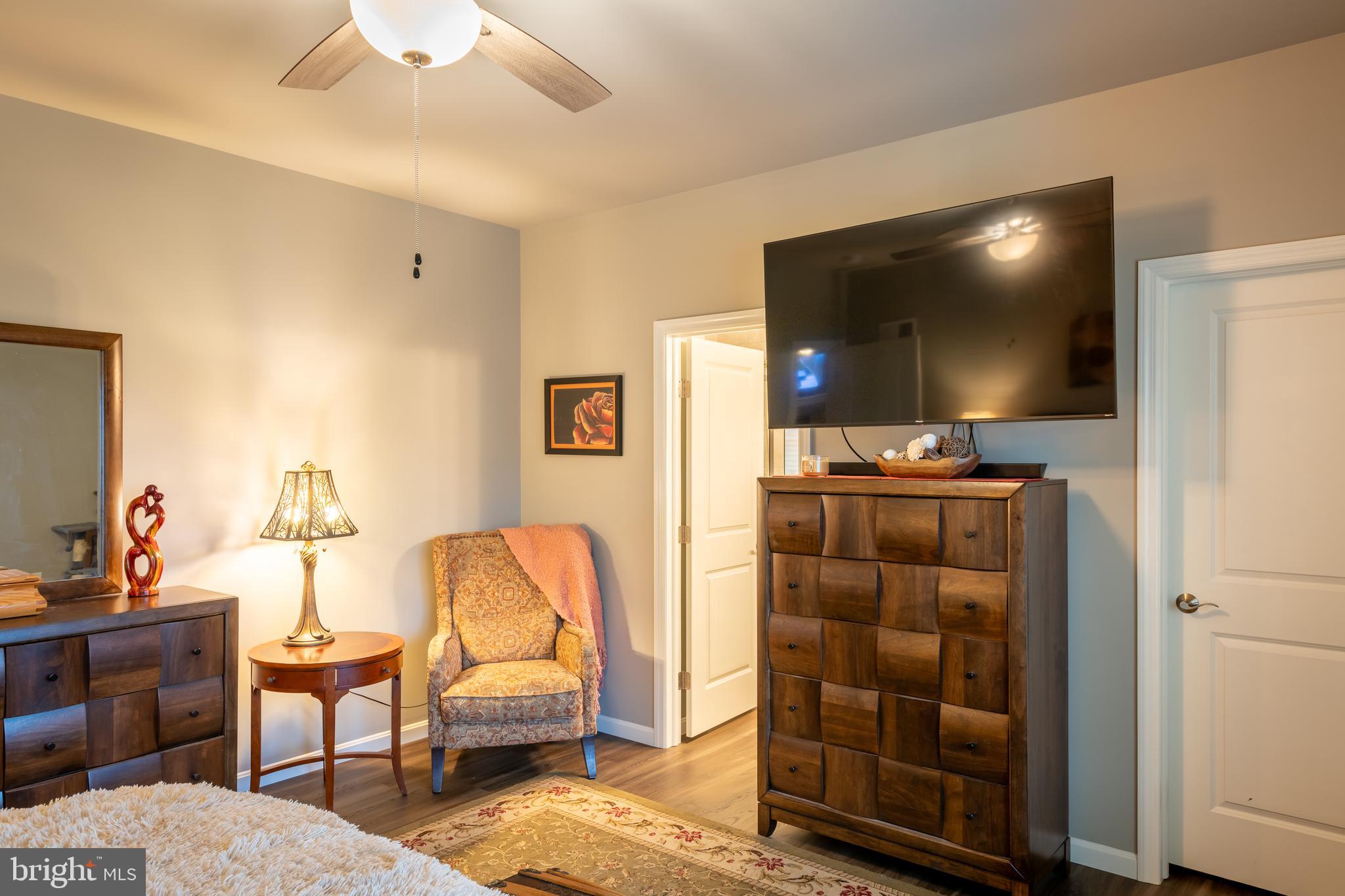 STONEY BROOK - Residential