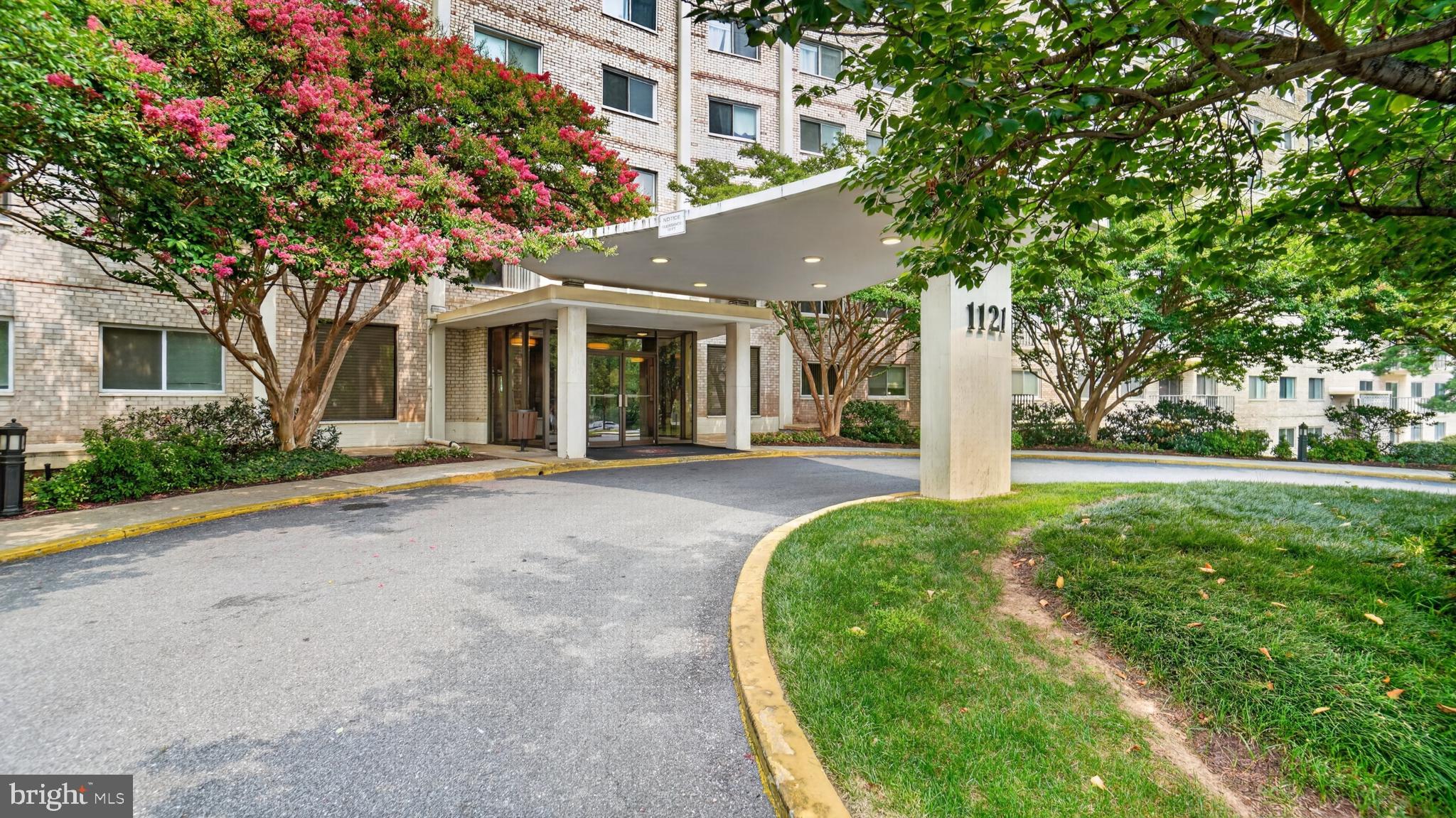 1121 UNIVERSITY BOULEVARD W 613-B