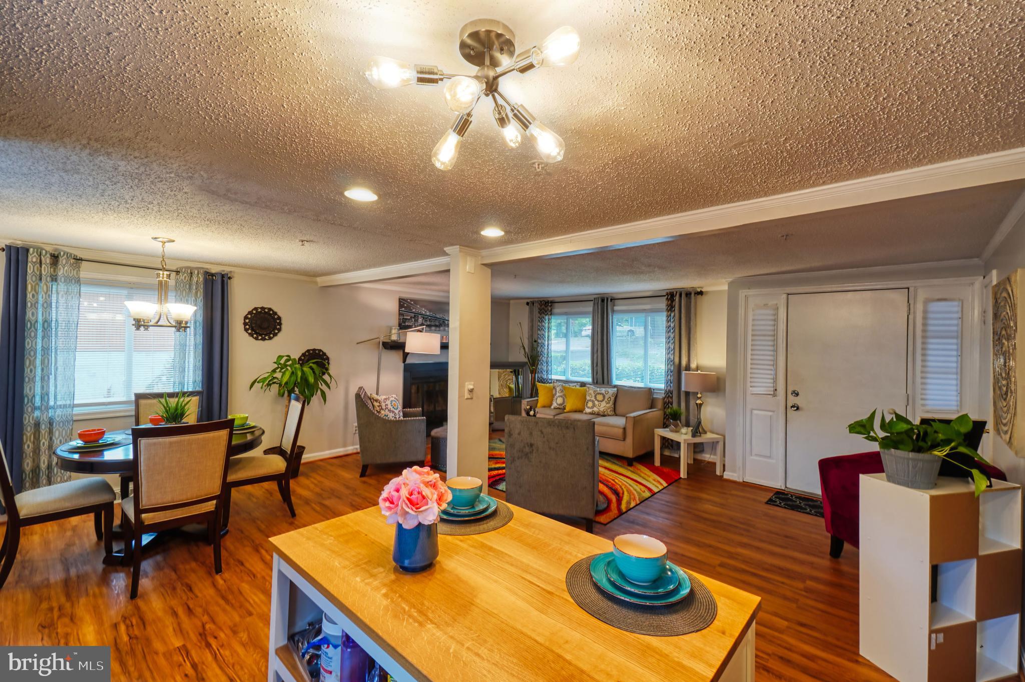 RUSSLERS ROOST - Residential