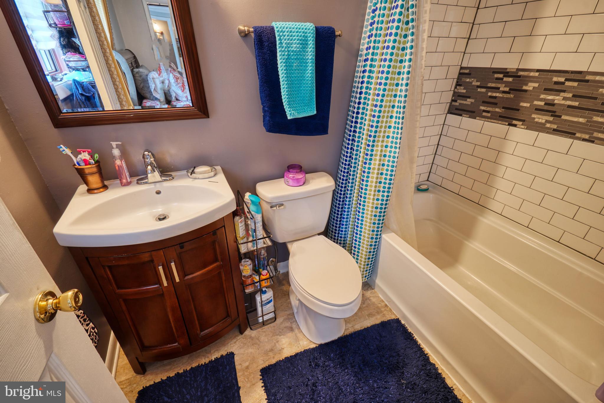 RUSSLERS ROOST - Residential