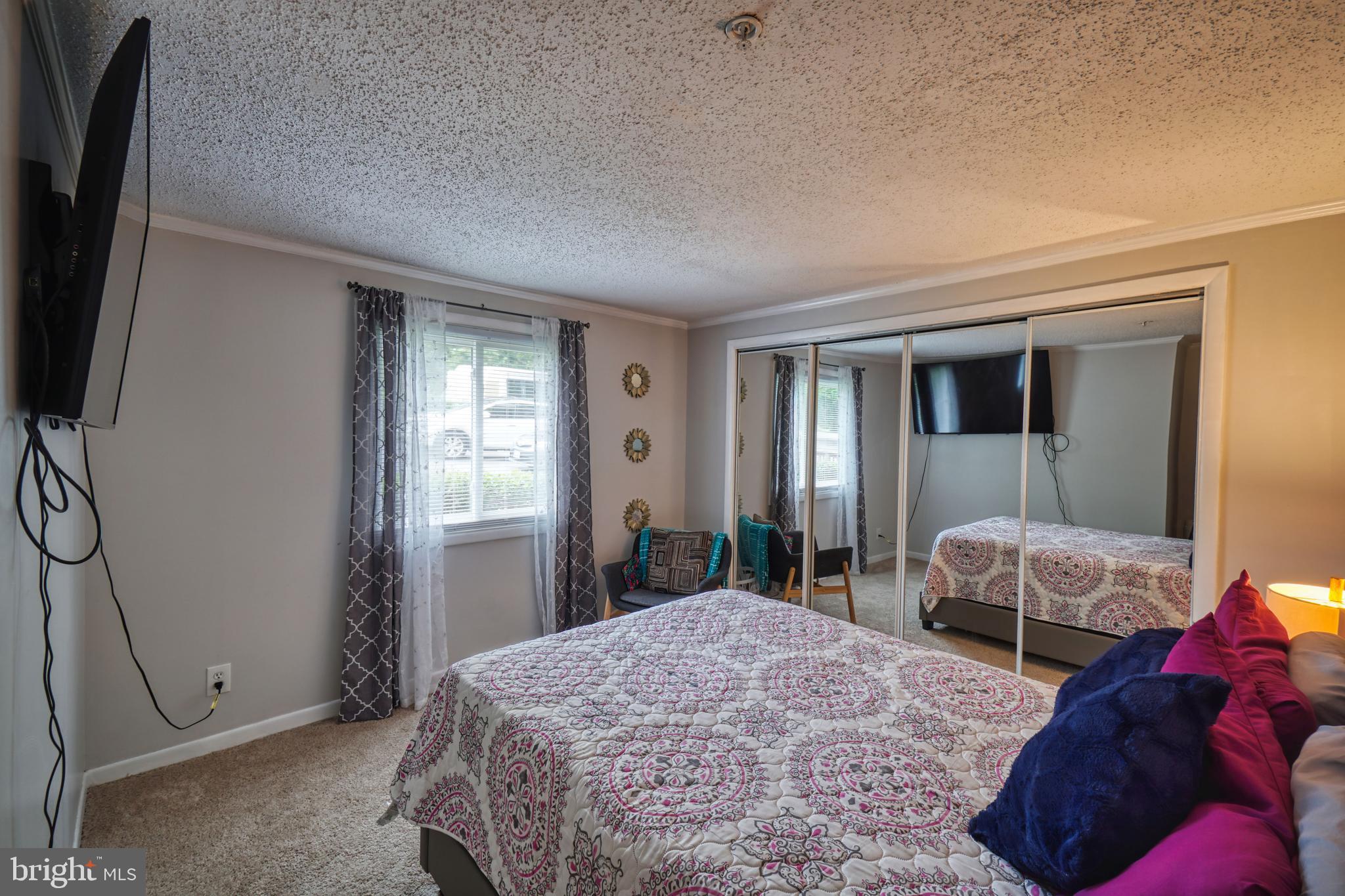 RUSSLERS ROOST - Residential