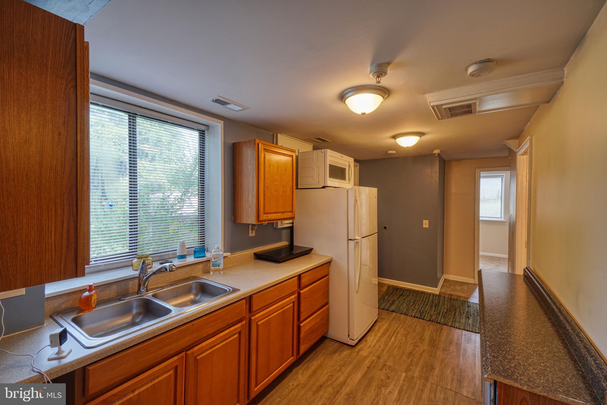 RUSSLERS ROOST - Residential