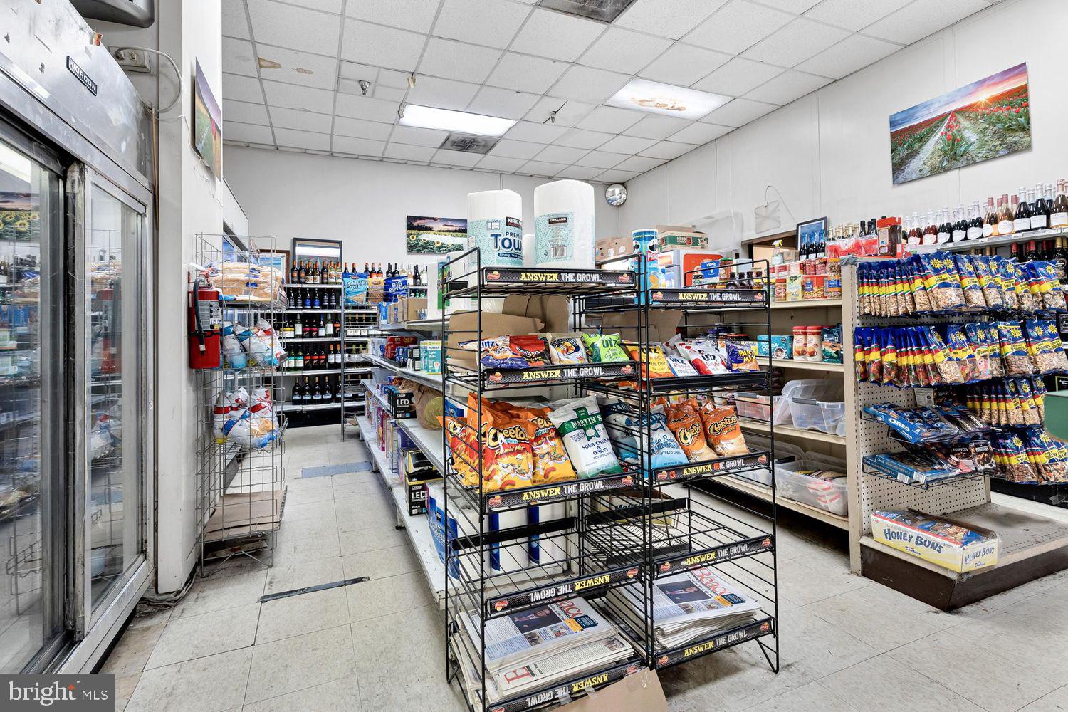 CHEVY CHASE VILLAGE - Residential