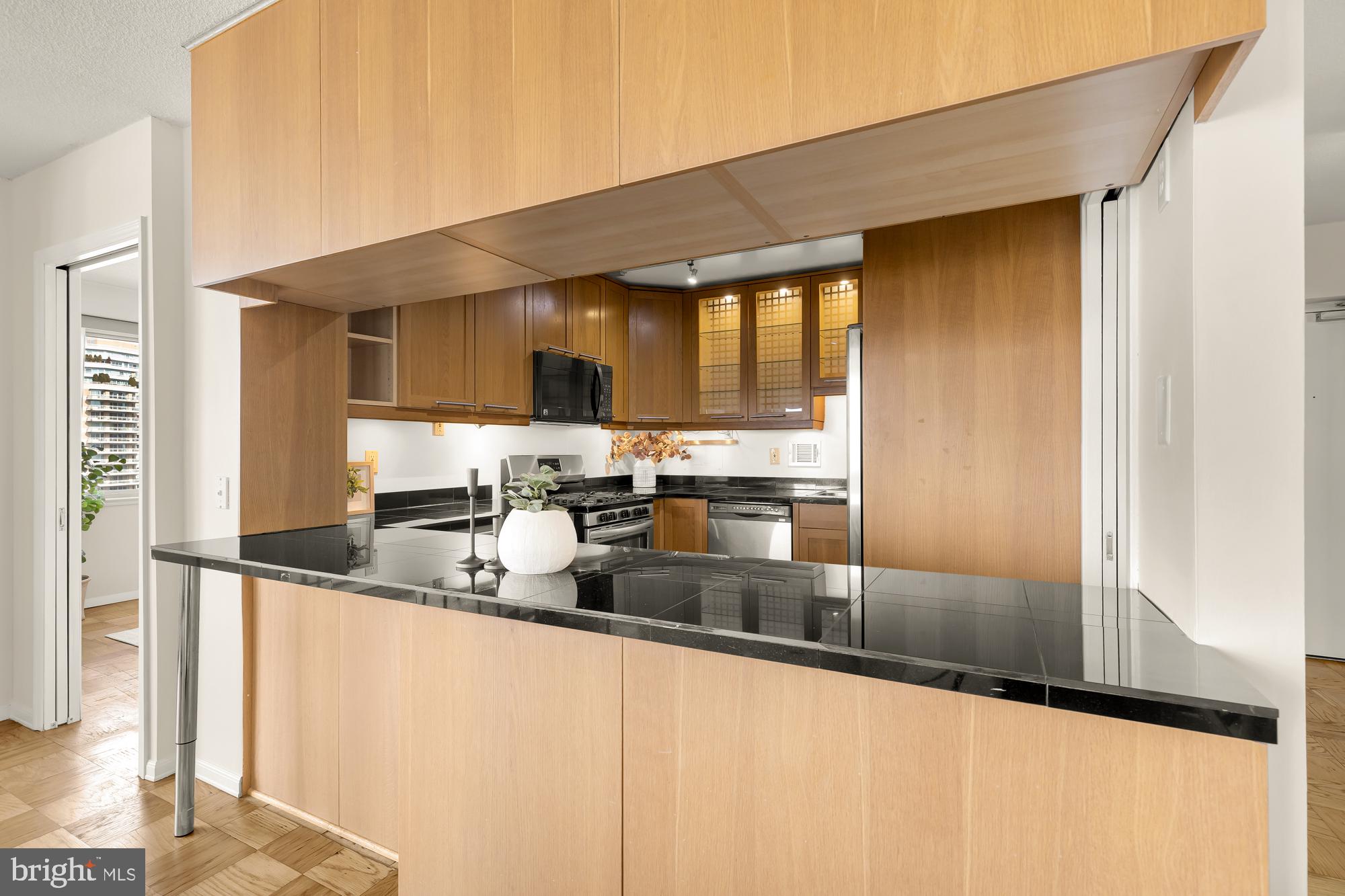 CHEVY CHASE VILLAGE - Residential