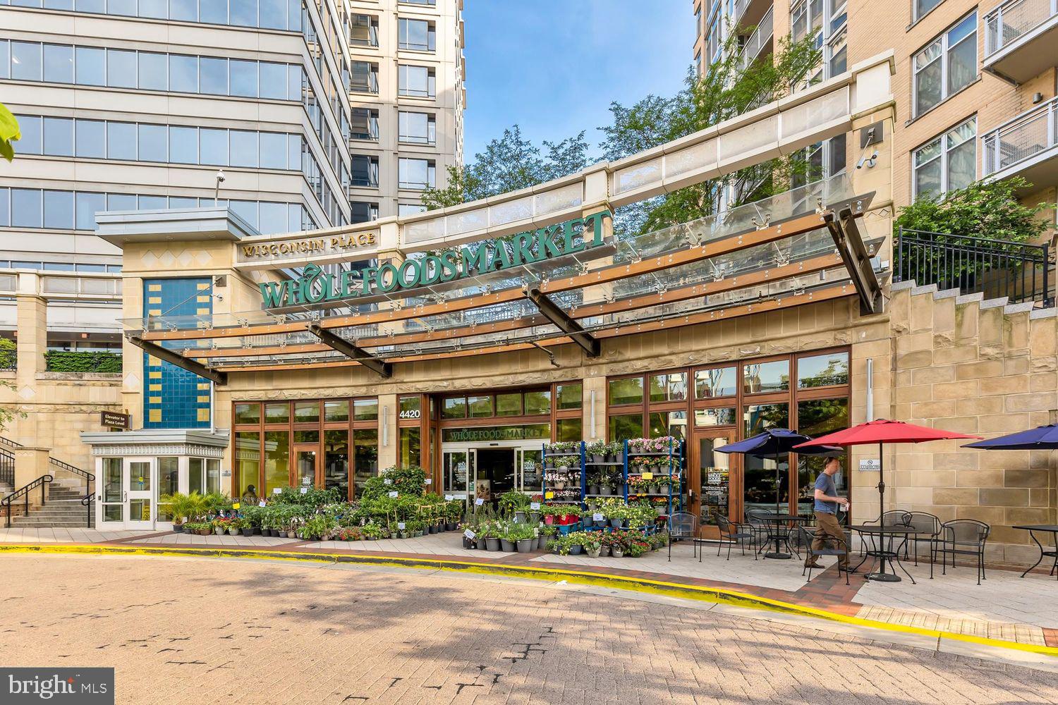 CHEVY CHASE VILLAGE - Residential