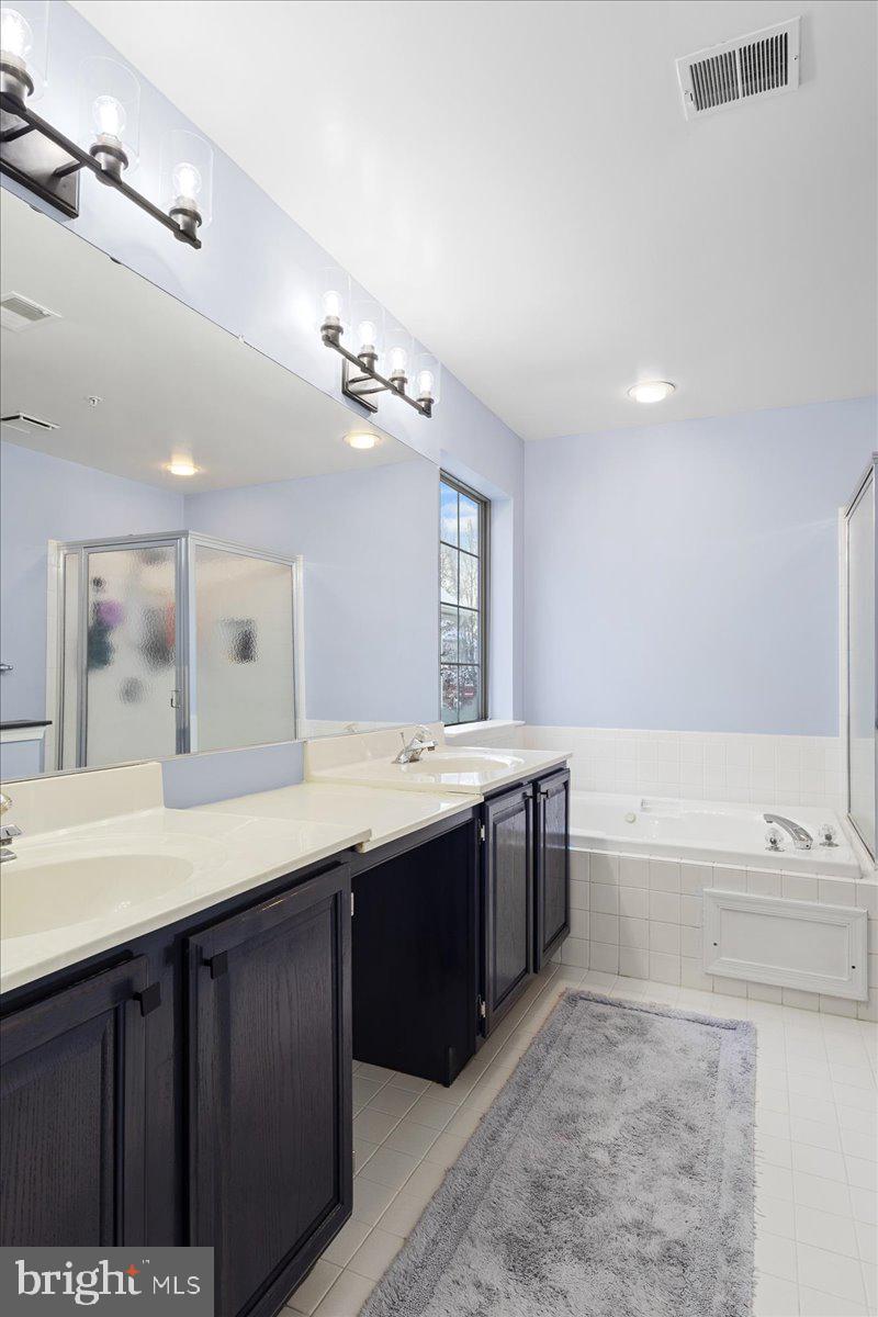 NORTHRIDGE PLAT 26 - Residential