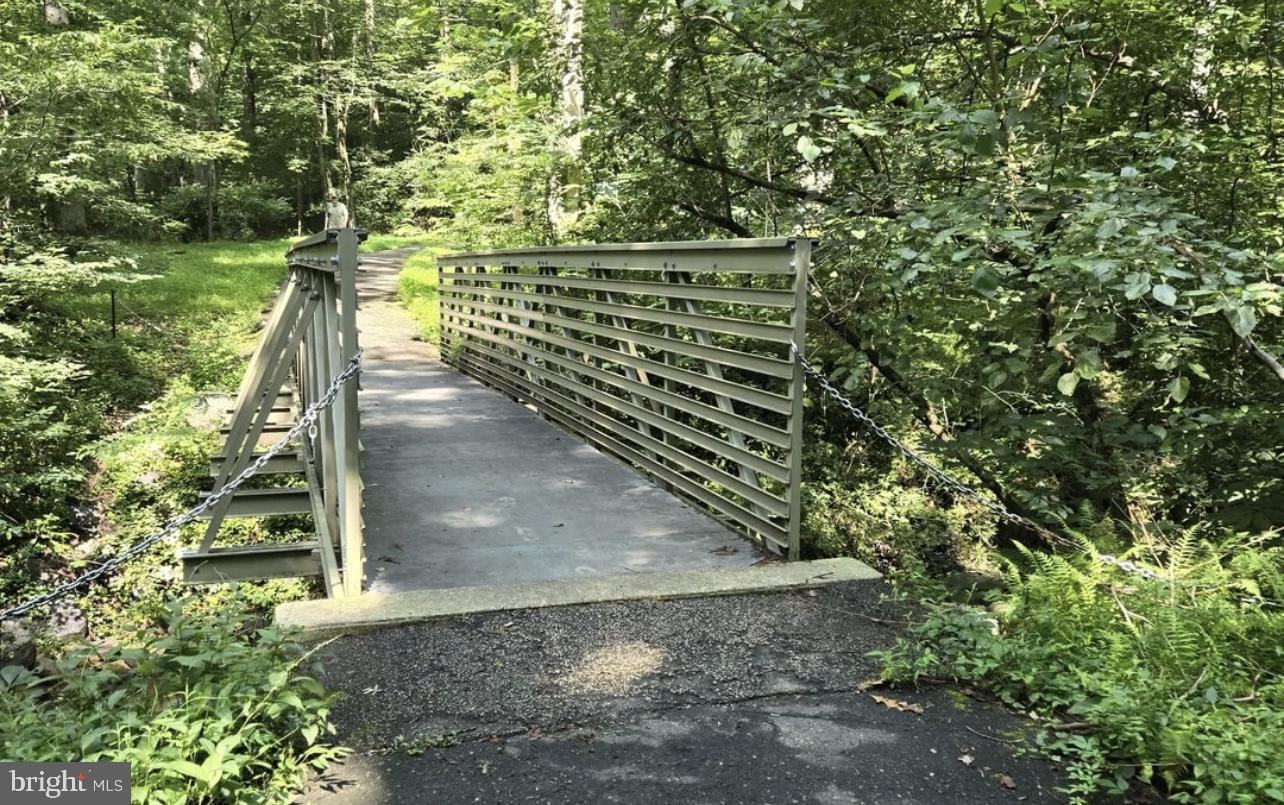 NORTHRIDGE PLAT 26 - Residential