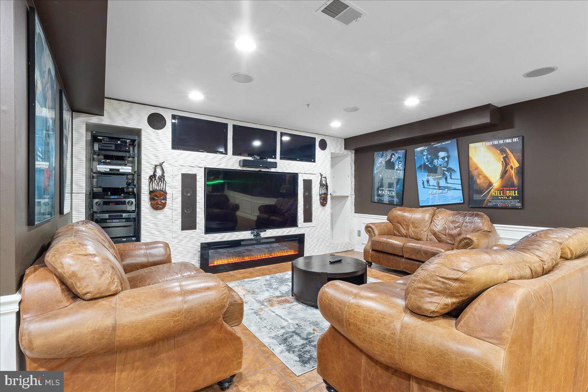 NORTHRIDGE PLAT 26 - Residential