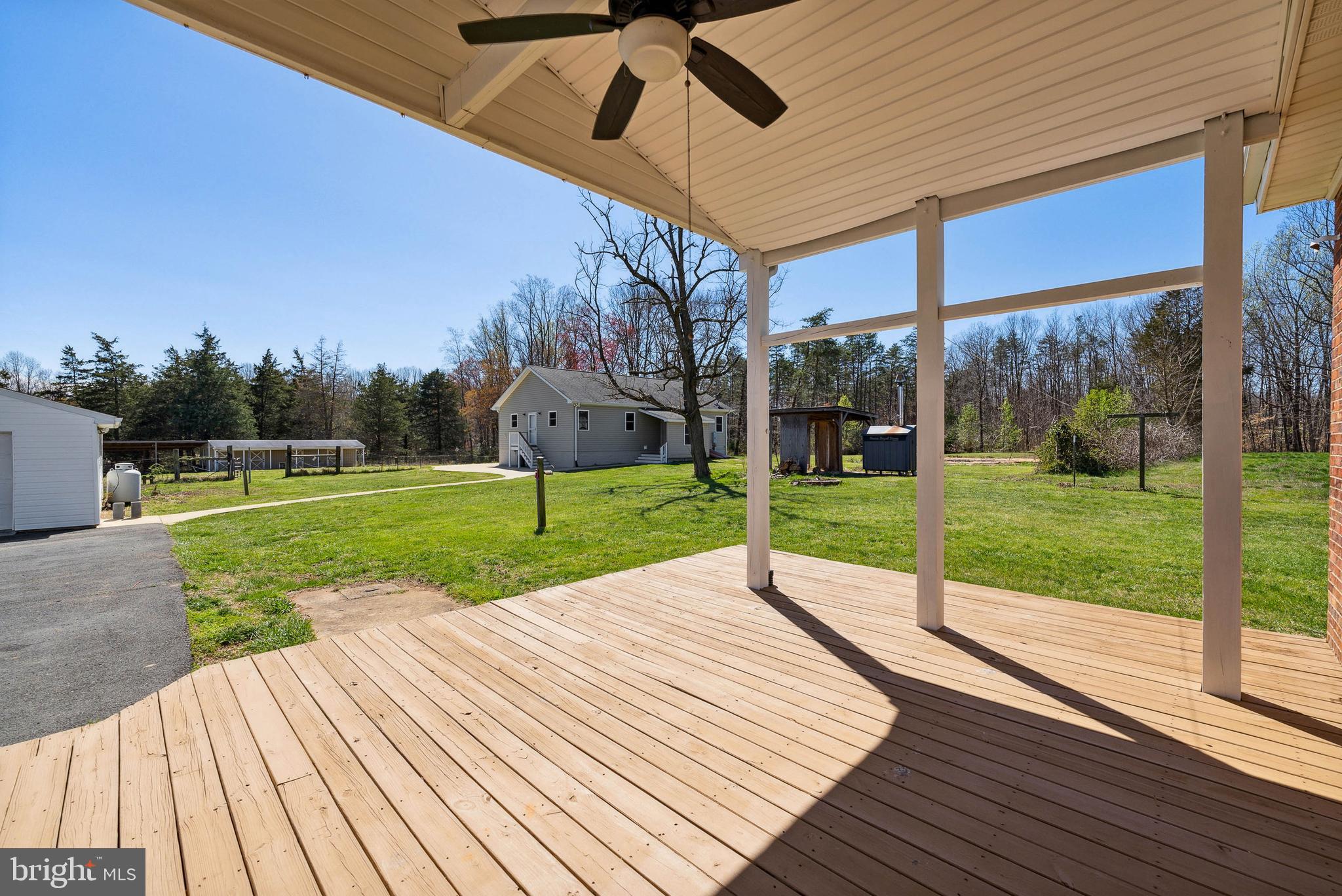 GOLDEN HILL ESTS - Residential