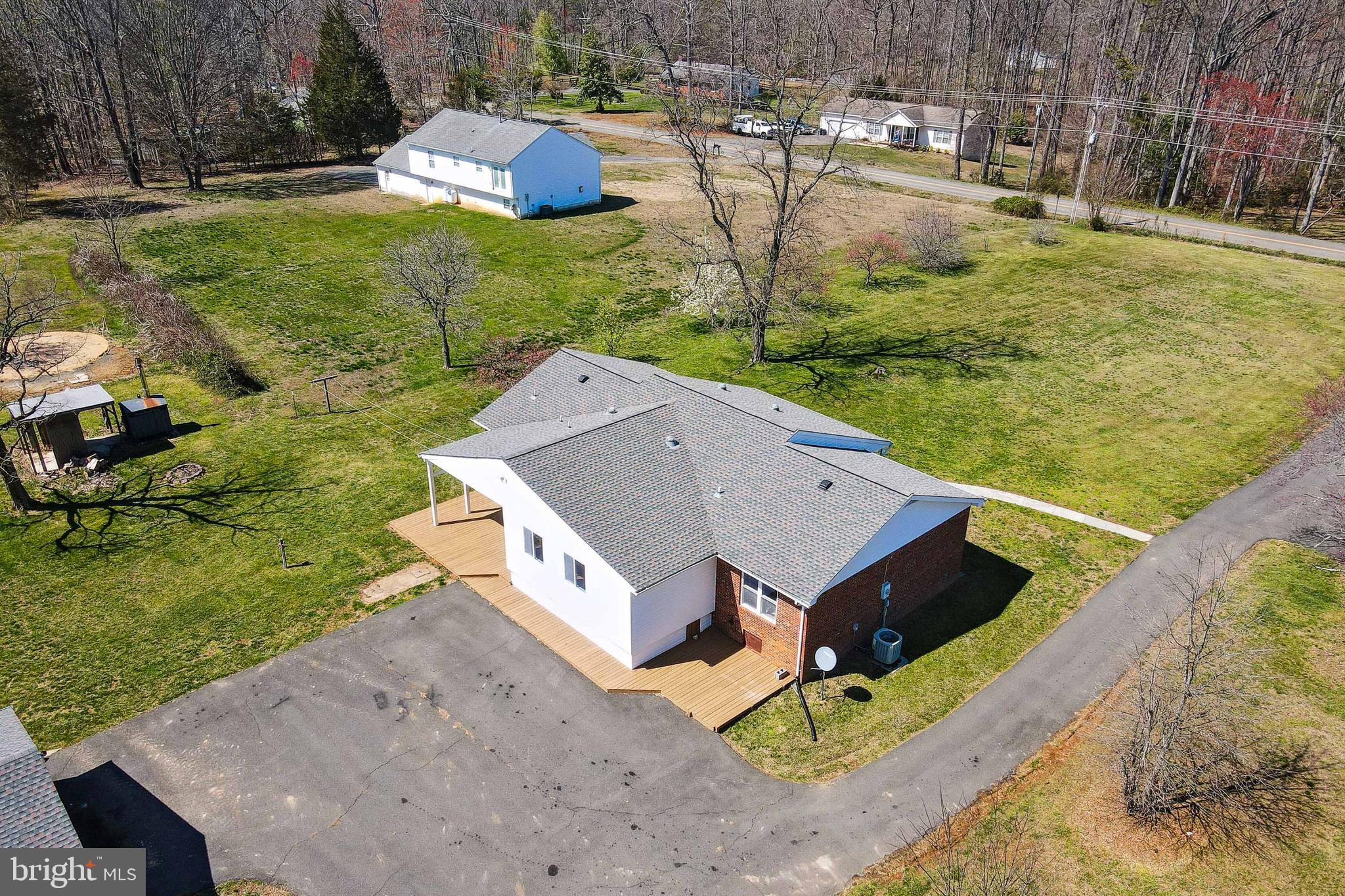 GOLDEN HILL ESTS - Residential