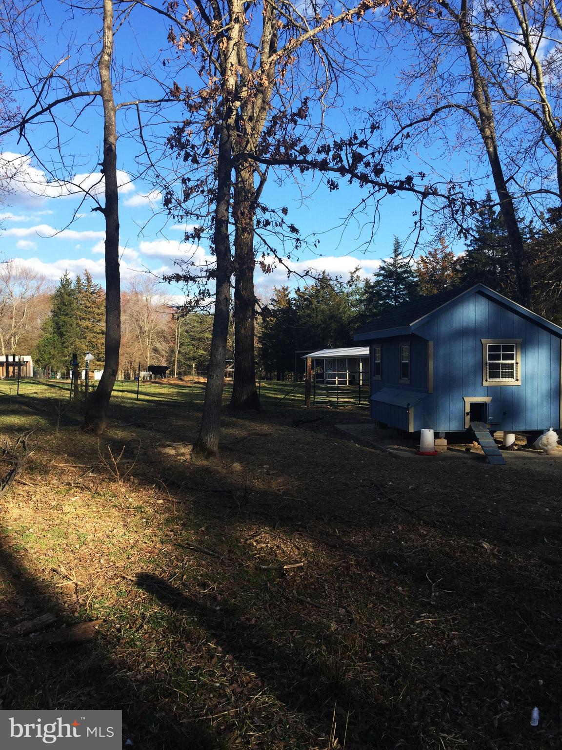 GOLDEN HILL ESTS - Residential