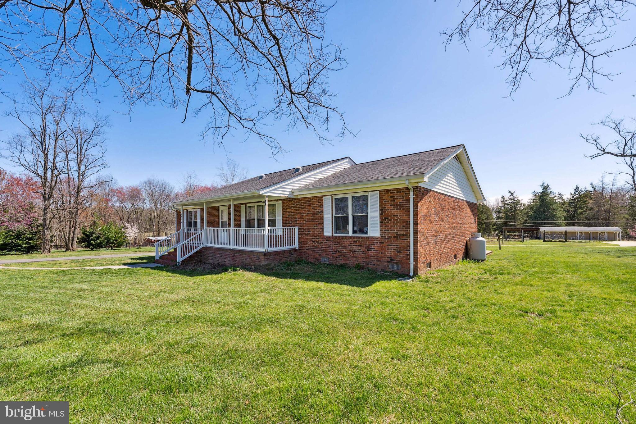 GOLDEN HILL ESTS - Residential