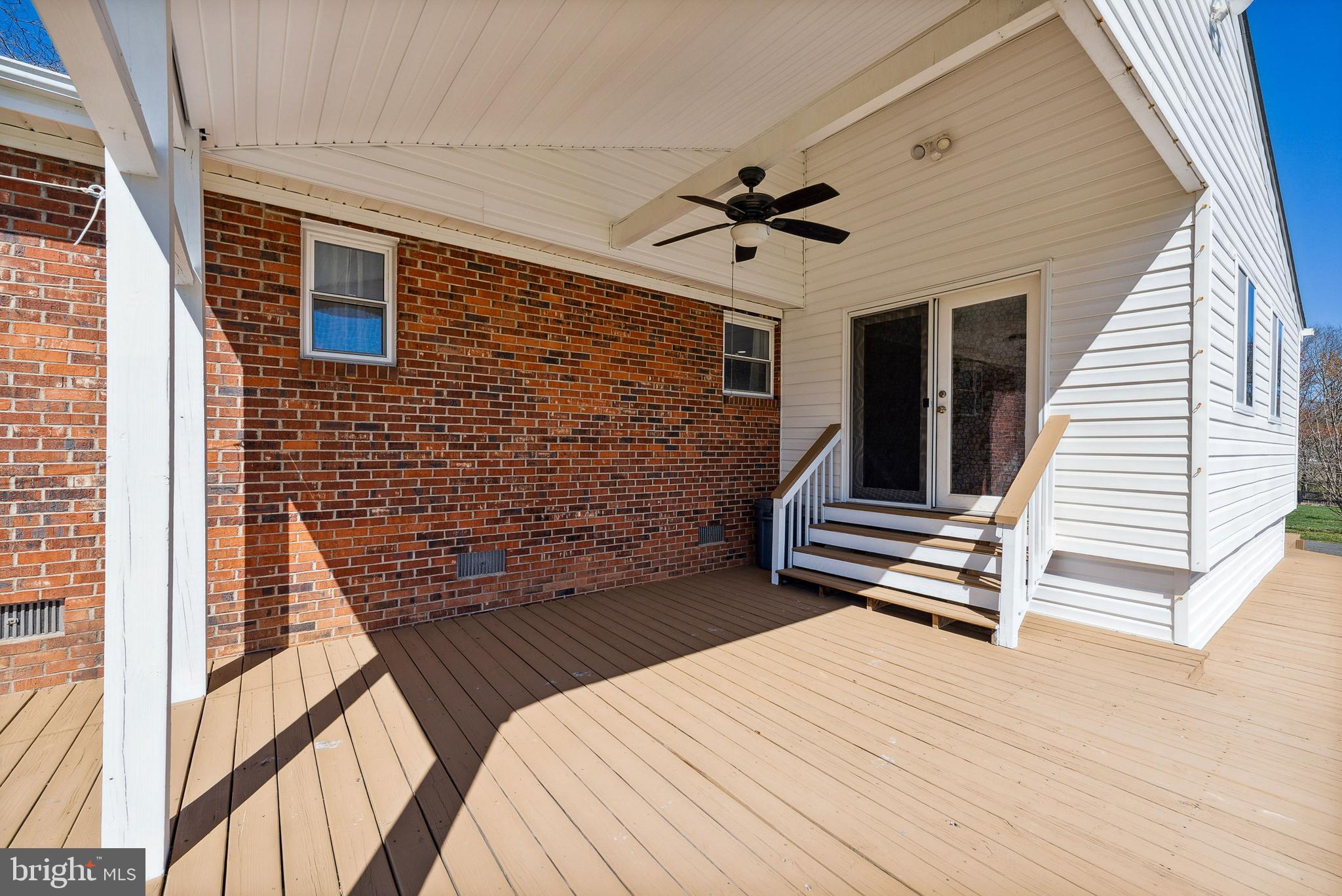 GOLDEN HILL ESTS - Residential