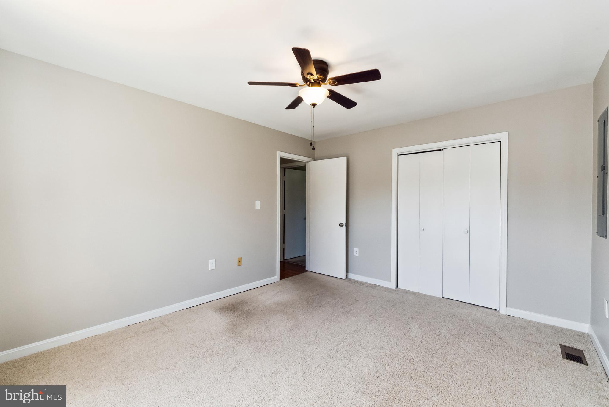 GOLDEN HILL ESTS - Residential