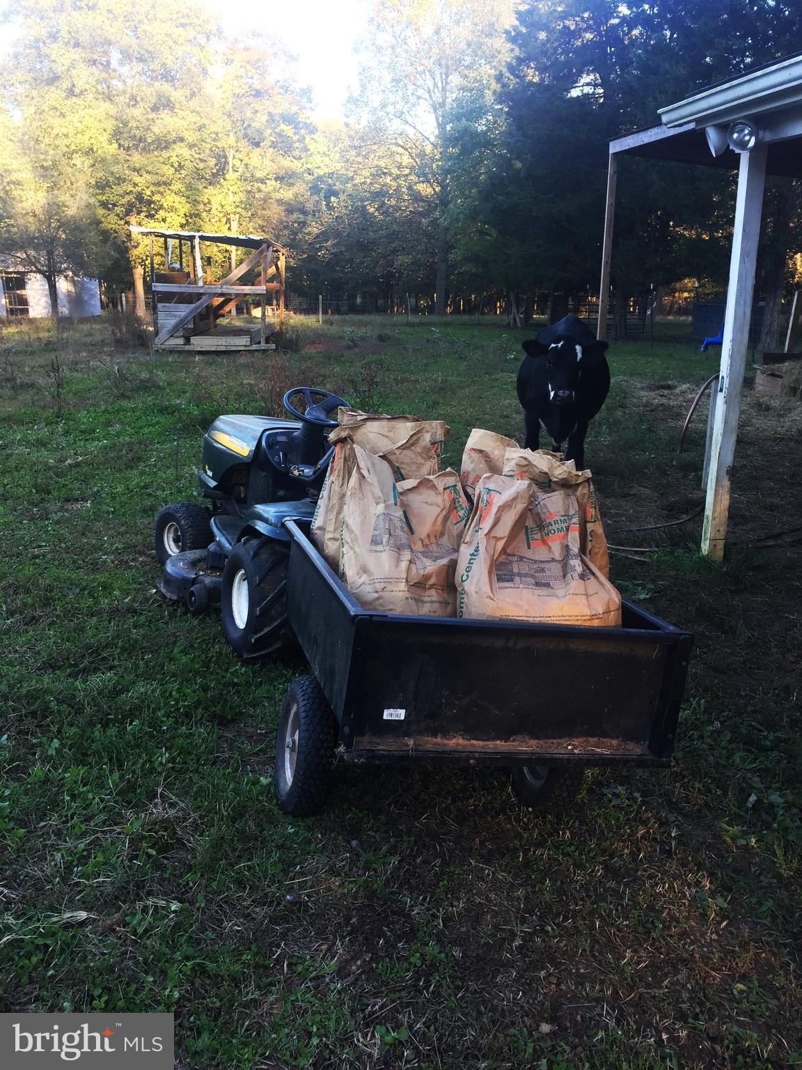 GOLDEN HILL ESTS - Residential