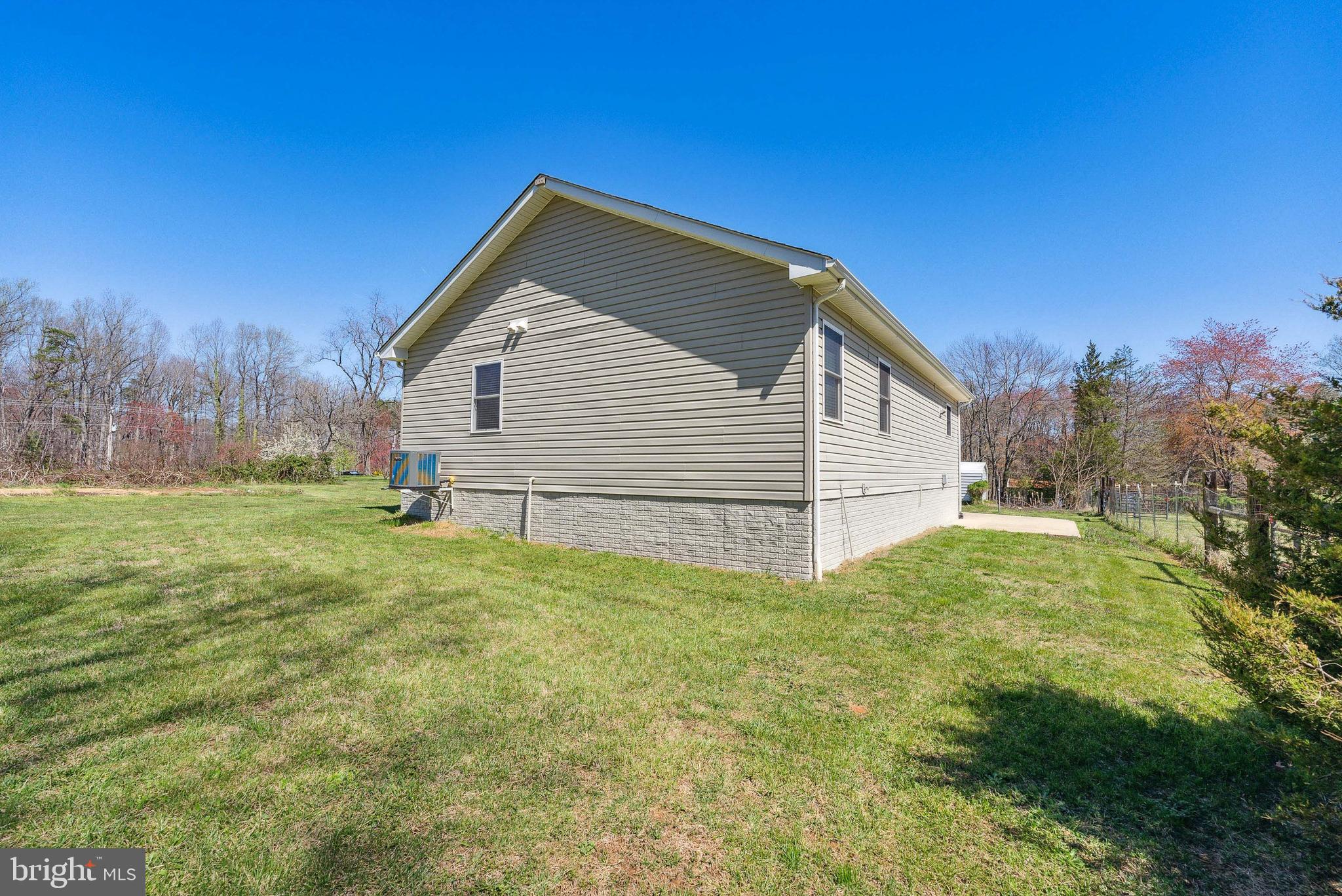 GOLDEN HILL ESTS - Residential