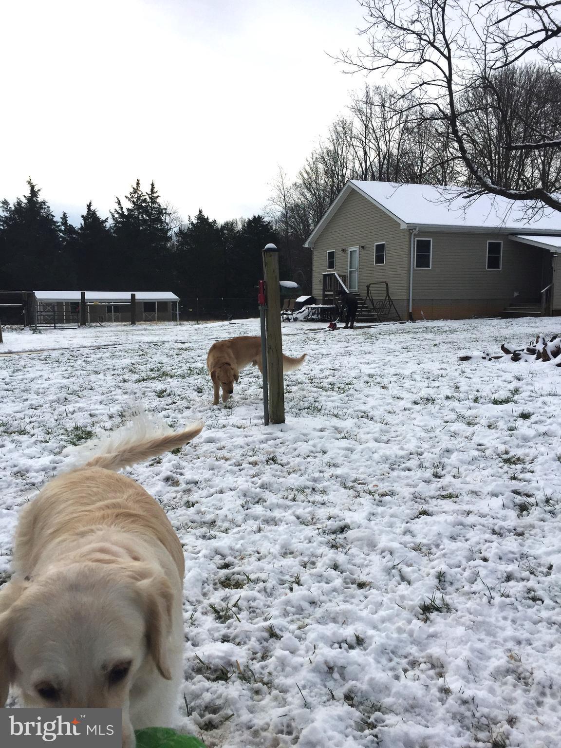 GOLDEN HILL ESTS - Residential