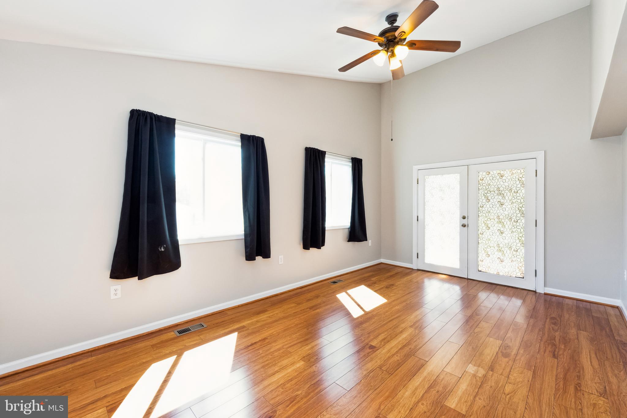 GOLDEN HILL ESTS - Residential