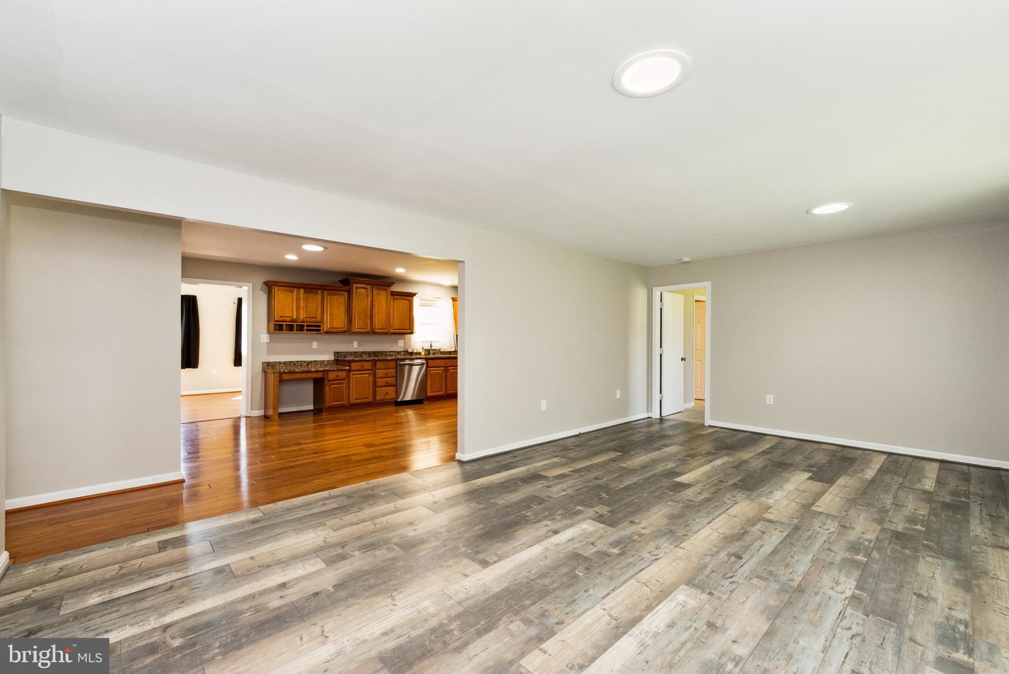 GOLDEN HILL ESTS - Residential