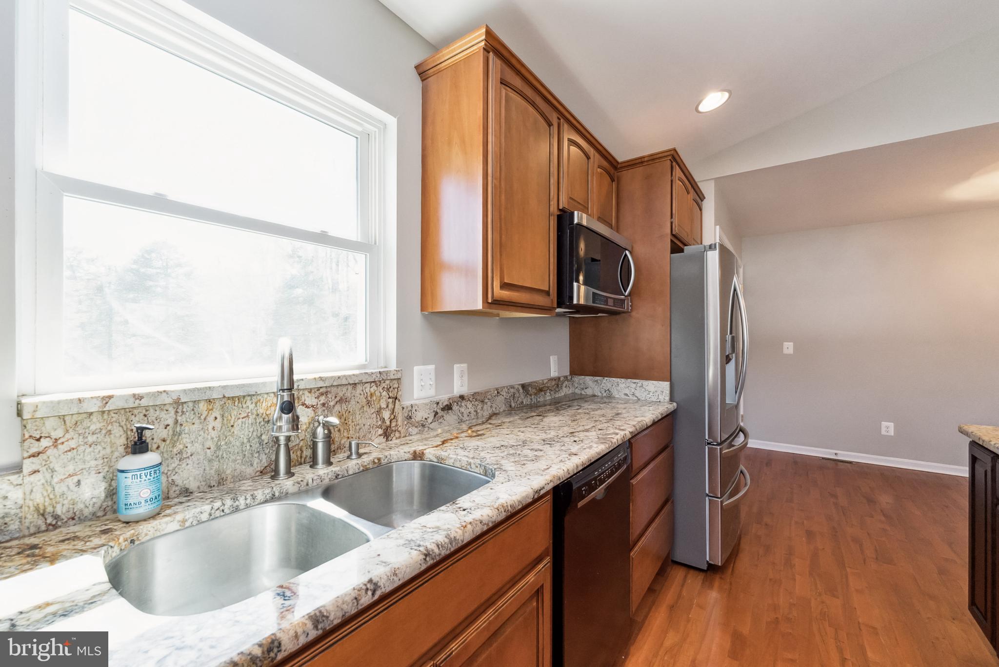 GOLDEN HILL ESTS - Residential