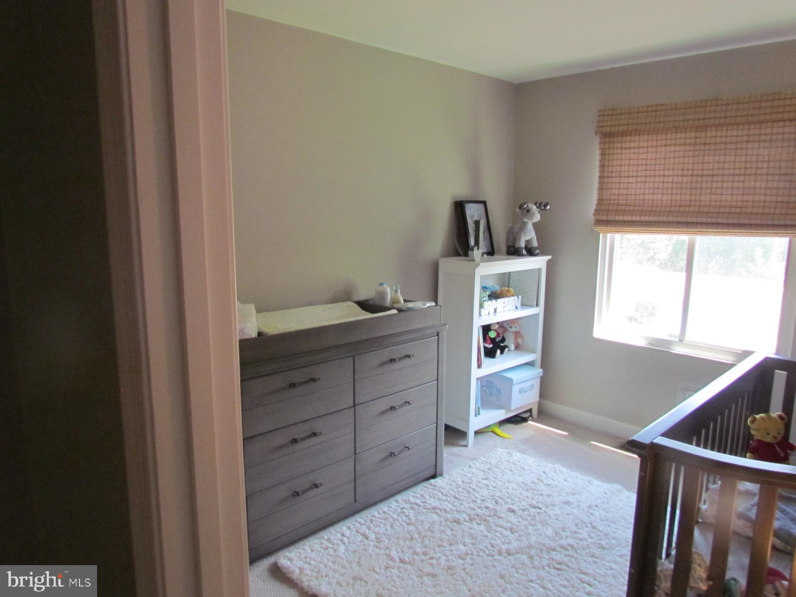 WHISPERING WOODS - Residential