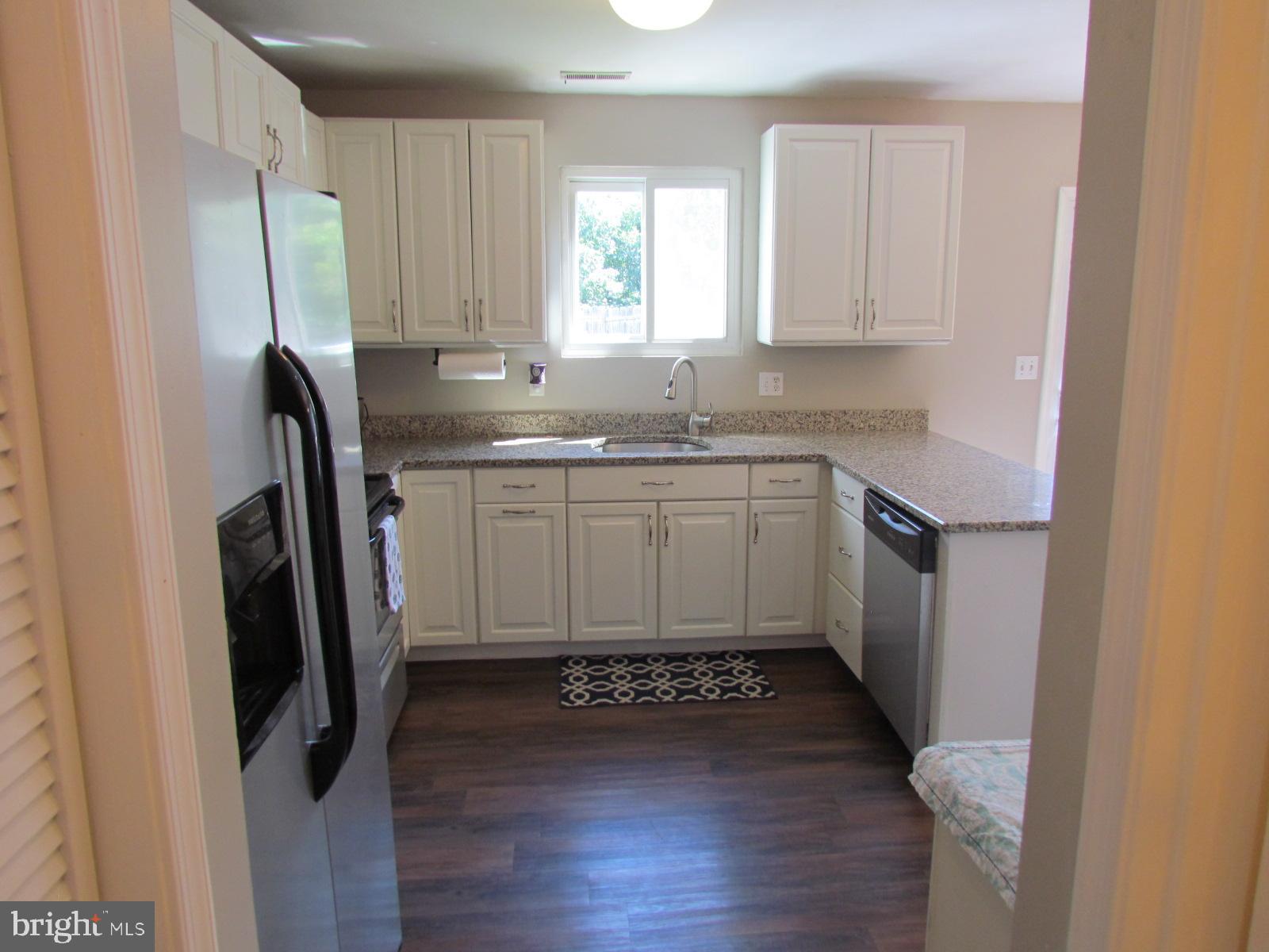 WHISPERING WOODS - Residential