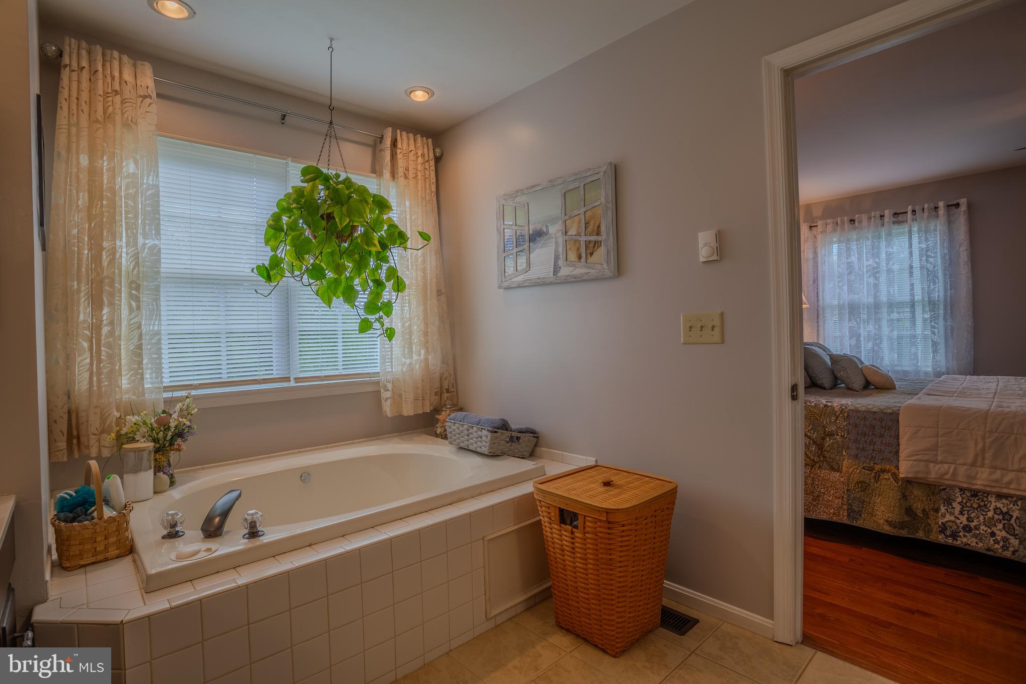 DUCHESS ESTATES - Residential