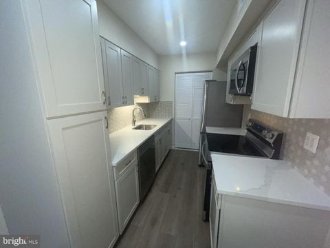 8312 KINGSGATE ROAD G 532 SPRINGFIELD VA 22152