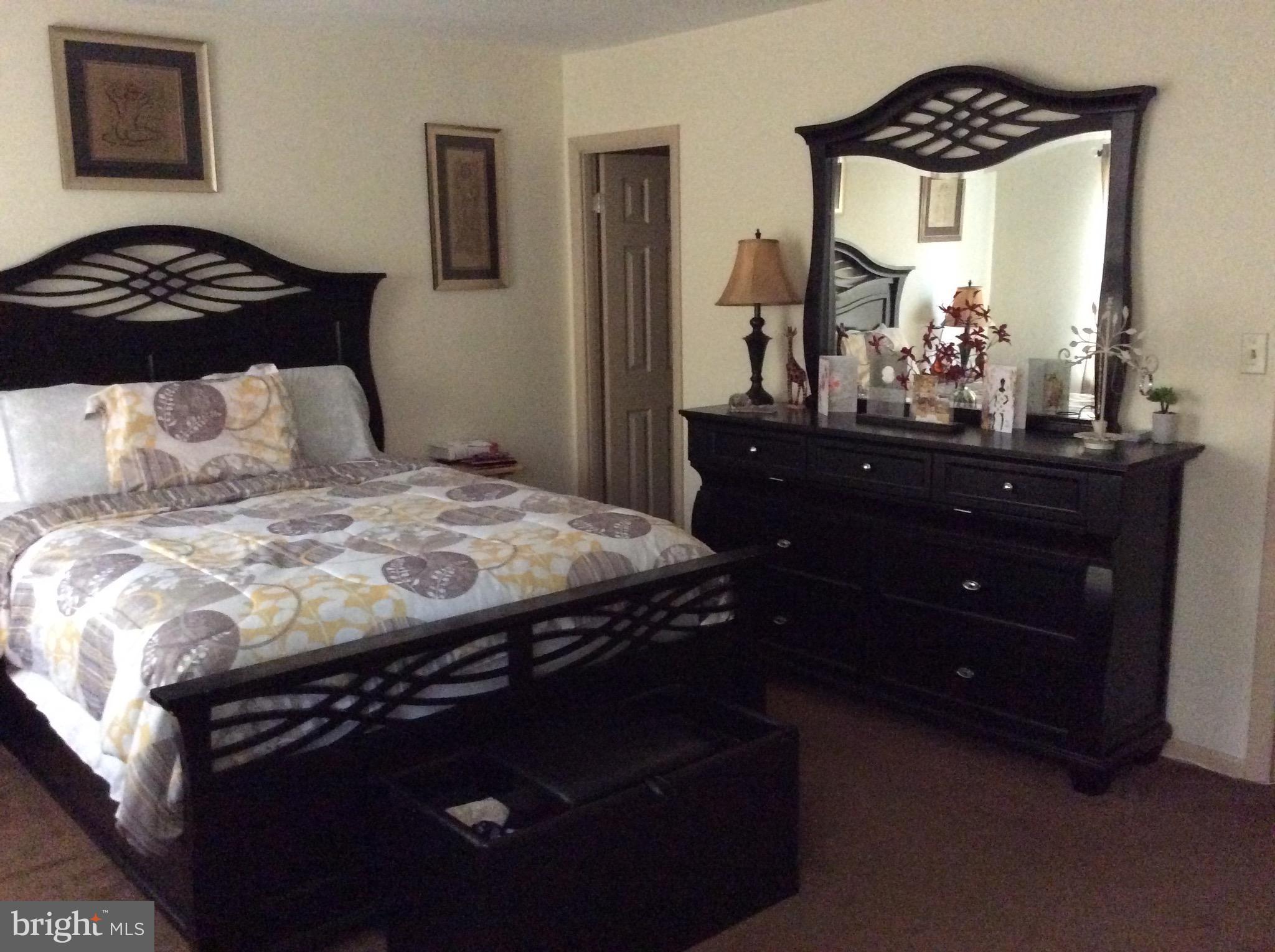 KINGS POINT - Residential