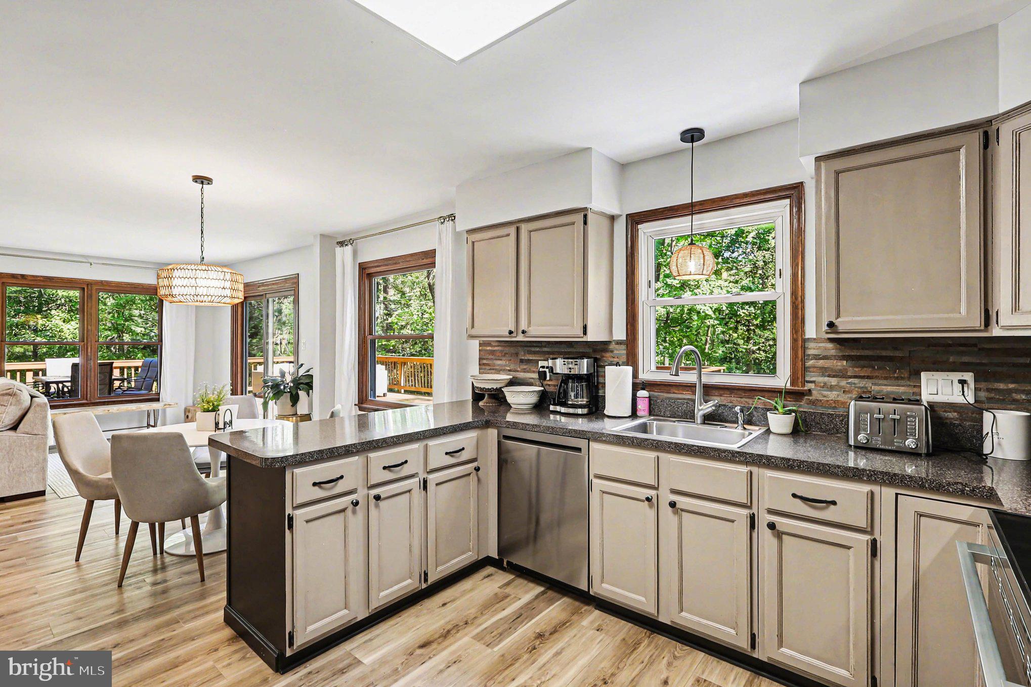 CARRIAGE HILL ESTATES - Residential