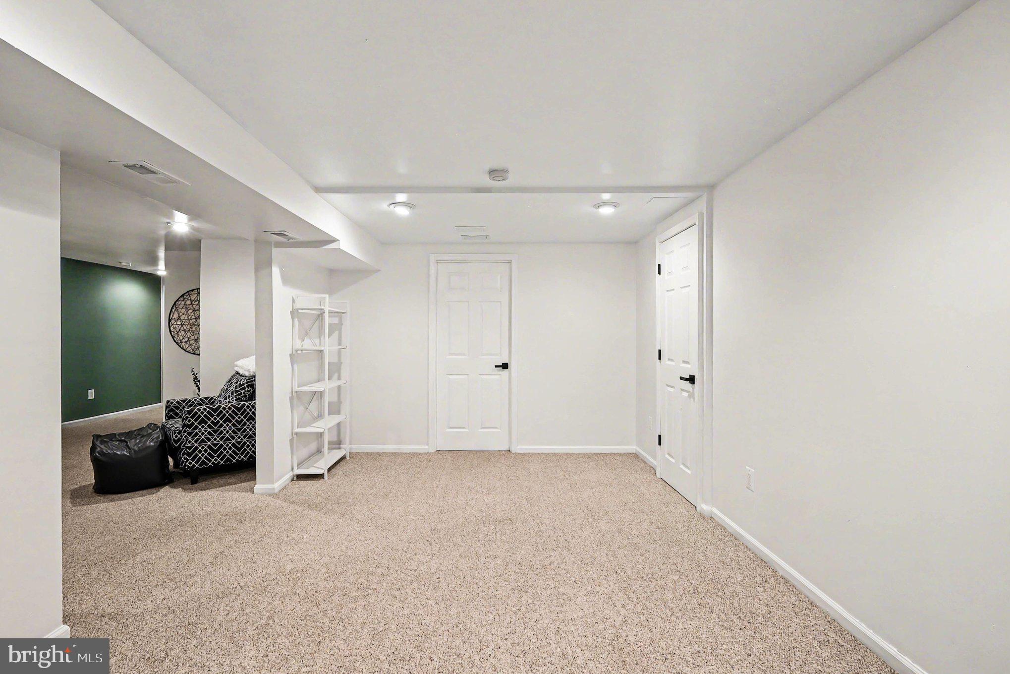 CARRIAGE HILL ESTATES - Residential