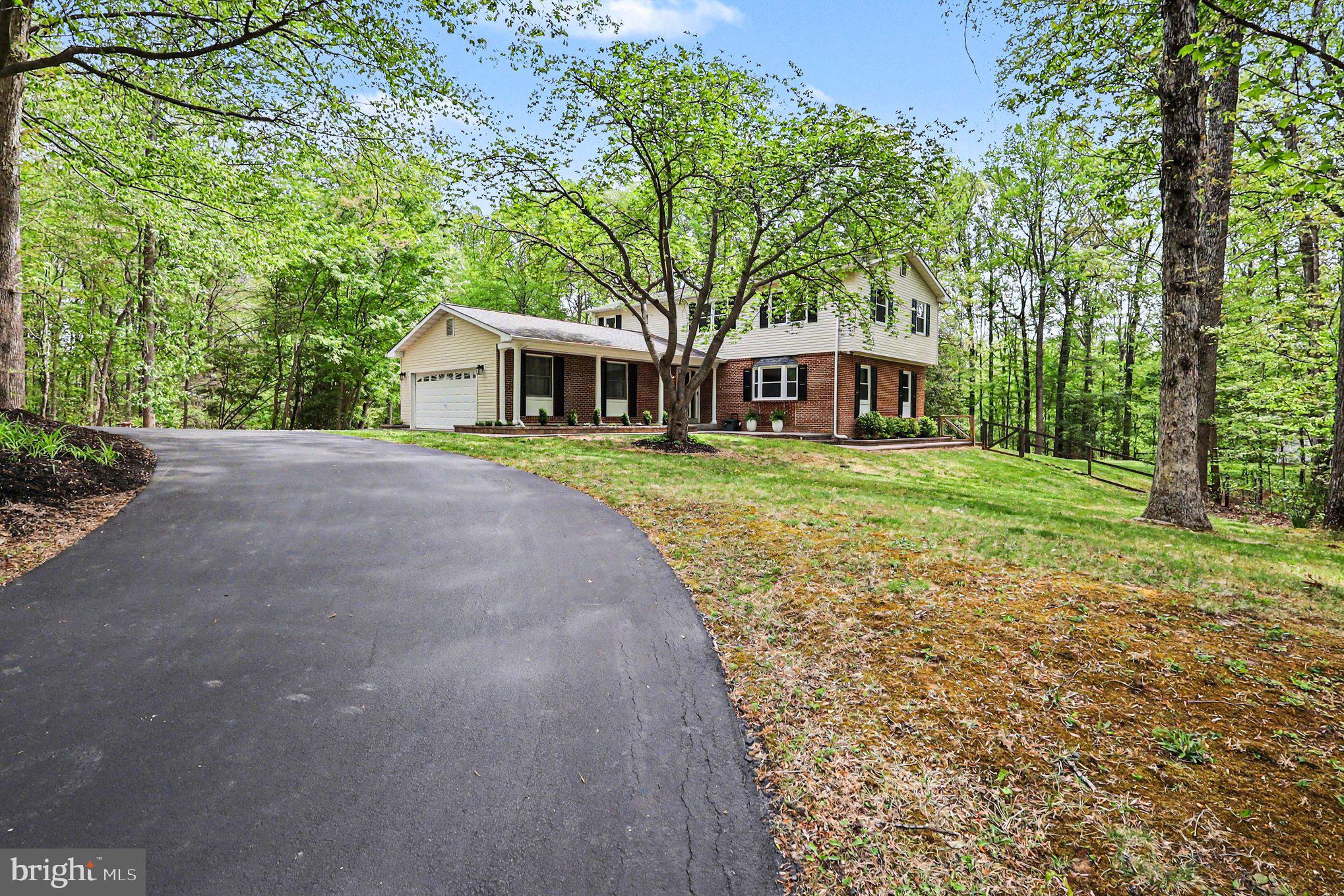 CARRIAGE HILL ESTATES - Residential