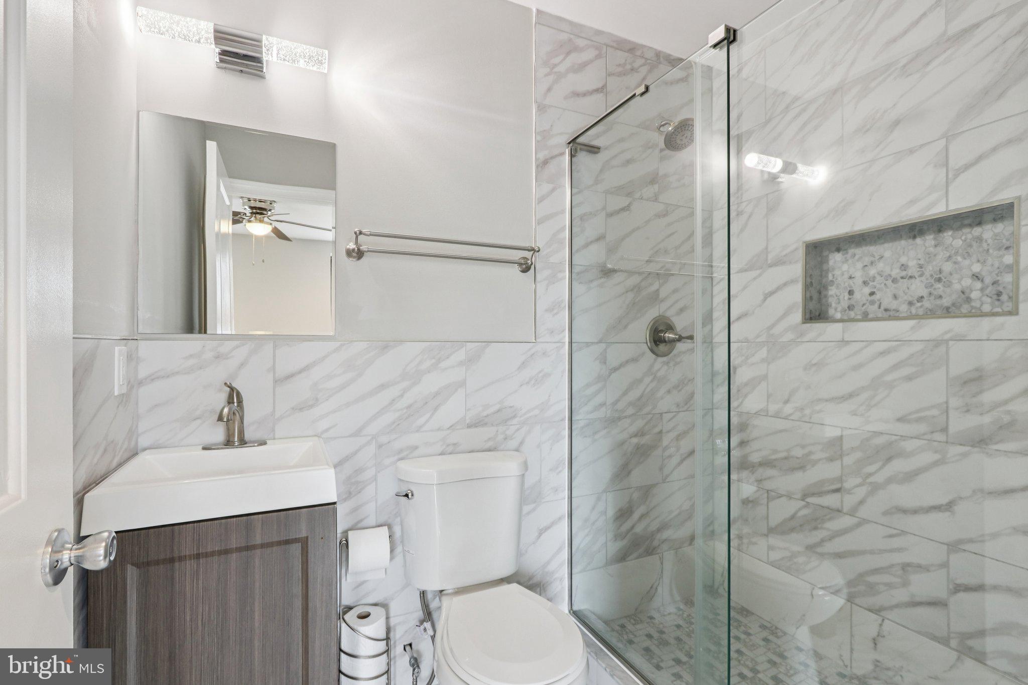 POINT BREEZE - Residential