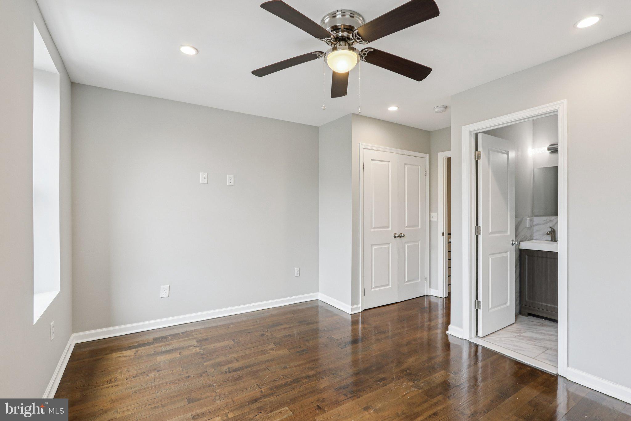 POINT BREEZE - Residential