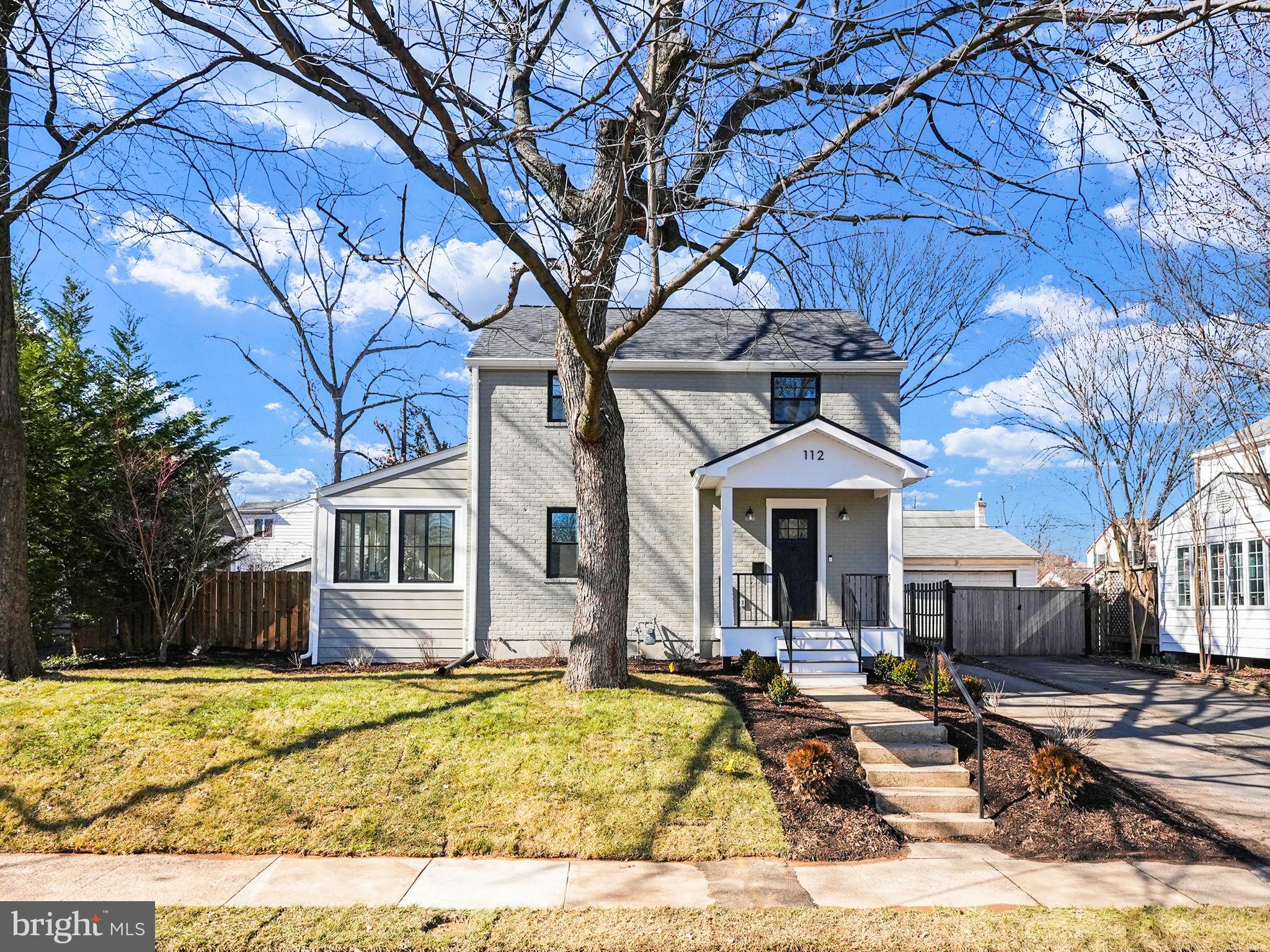 ARLINGTON FOREST - Residential