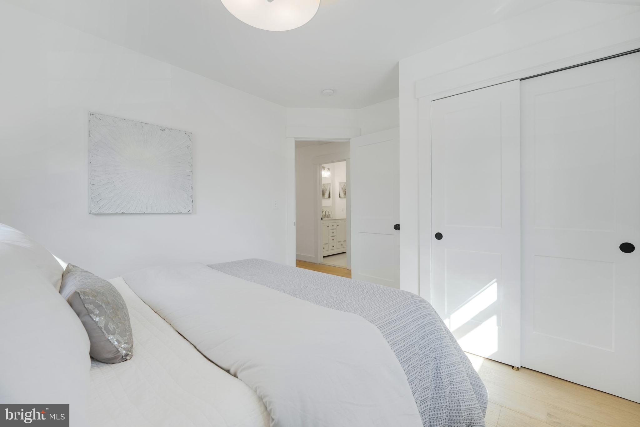 ARLINGTON FOREST - Residential