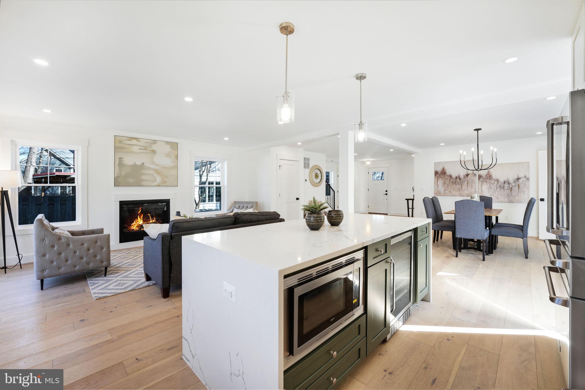 ARLINGTON FOREST - Residential