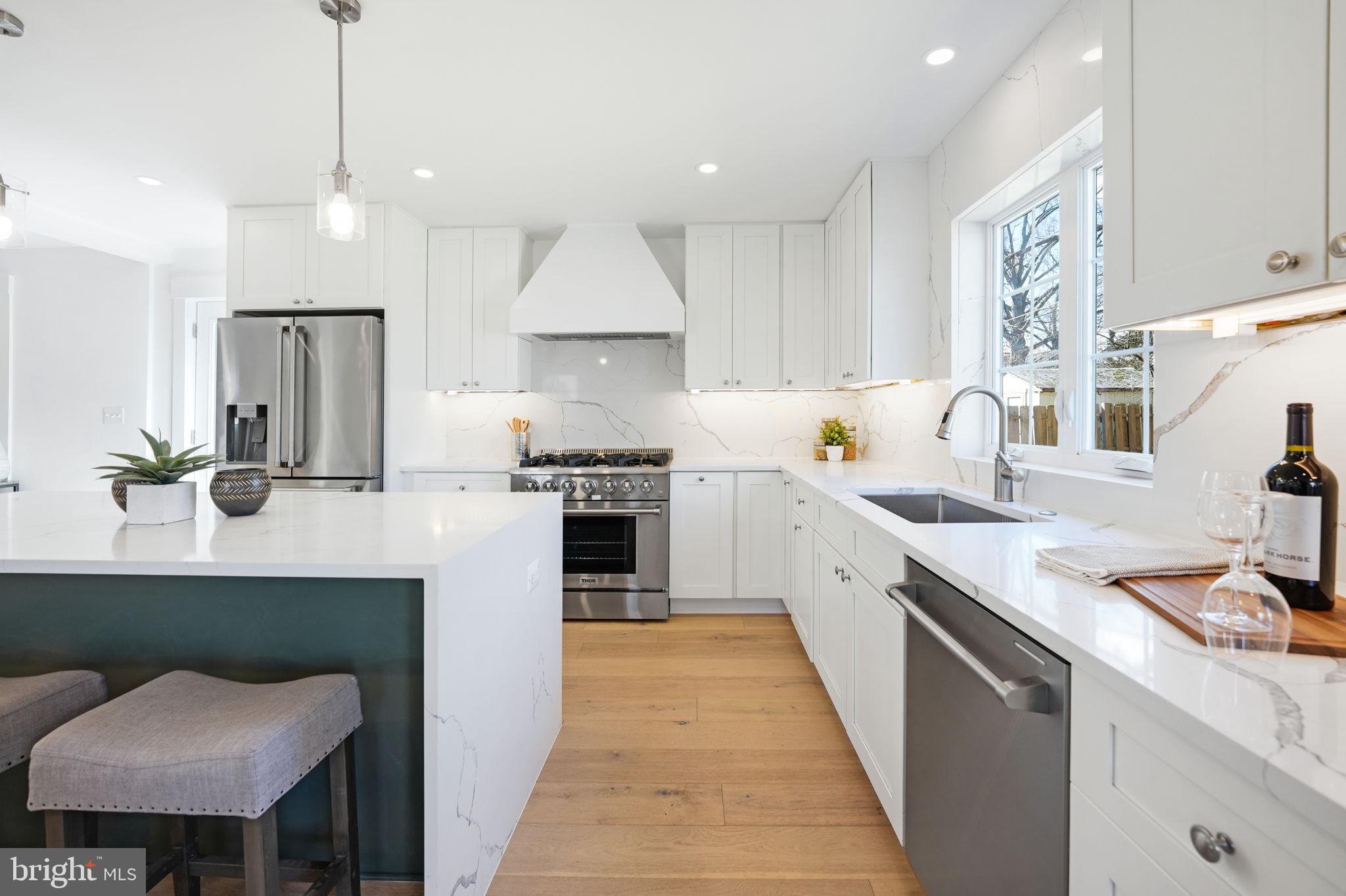 ARLINGTON FOREST - Residential